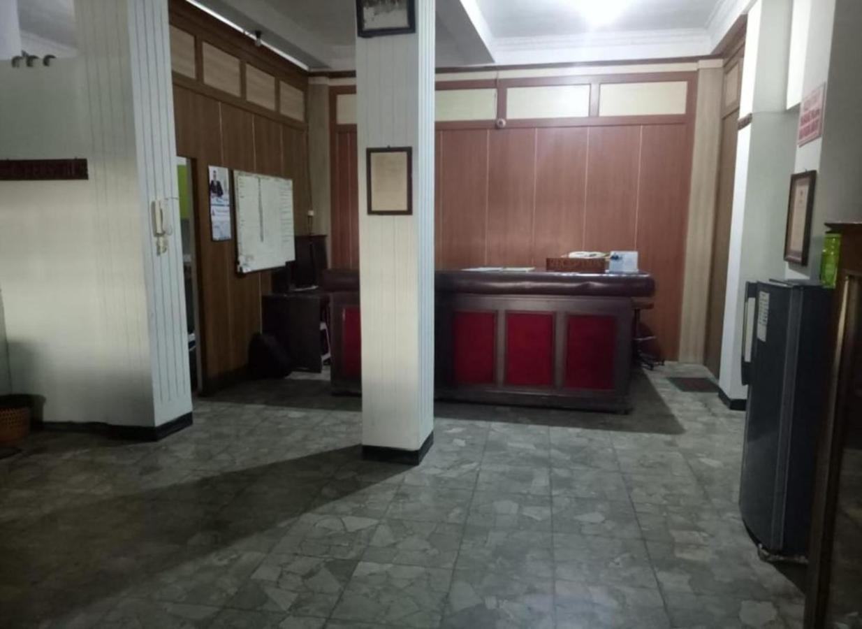 Hotel Matahari *